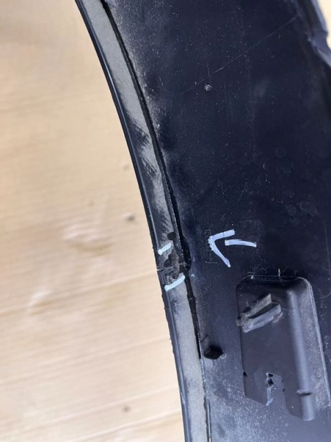 Listwa Opel grandland grandland x 17- nakładka prawego tylnego błotnika plastik Listwa Opel grandland grandland x 17- nakładka prawego tylnego błotnika plastik