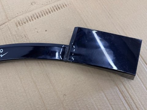 Listwa Seat ateca 16- nakładka lewego przedniego błotnika se0302y30 Listwa Seat ateca 16- nakładka lewego przedniego błotnika se0302y30