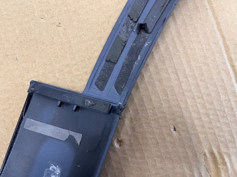 Listwa Seat ateca 16- nakładka lewego przedniego błotnika se0302y30 Listwa Seat ateca 16- nakładka lewego przedniego błotnika se0302y30