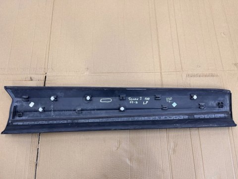 Listwa VW tiguan 1 I 5n0 07-16 nakładka lewych przednich drzwi plastik 5n0854939a Listwa VW tiguan 1 I 5n0 07-16 nakładka lewych przednich drzwi plastik 5n0854939a