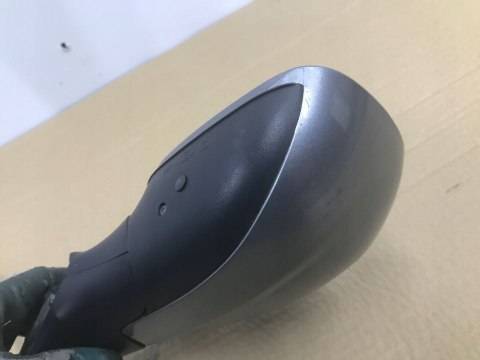 Lusterko Vw Volkswagen Passat B5 zewnętrzne prawe kolor LD7W 3B0857934 Lusterko Vw Volkswagen Passat B5 zewnętrzne prawe kolor LD7W 3B0857934