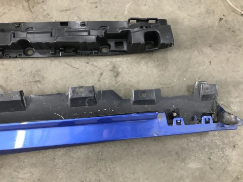 Nakładka progu BMW x6 G06 m-pakiet 19- prawa listwa progowa + ślizg KOMPLET 868012 868011 Nakładka progu BMW x6 G06 m-pakiet 19- prawa listwa progowa + ślizg KOMPLET 868012 868011