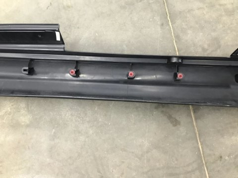 Nakładka progu Mini cooper III 3 f55 5d 14- prawa listwa 7315524 Nakładka progu Mini cooper III 3 f55 5d 14- prawa listwa 7315524