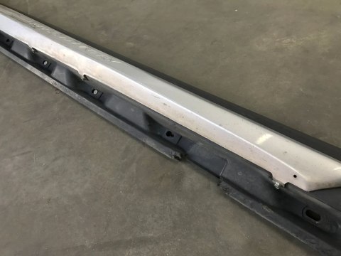 Nakładka progu Volvo xc70 II 2 prawa listwa progowa 07-16 30763663