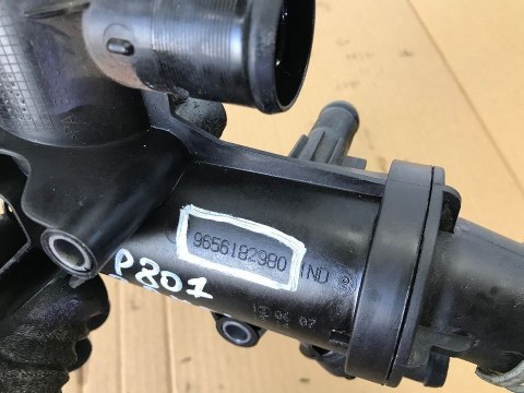 Obudowa termostatu Citroen c5 c8 Peugeot 307 308 807 Jumpy Scudo Fiat Ulysse 2.0 HDi 9656182980 Obudowa termostatu Citroen c5 c8 Peugeot 307 308 807 Jumpy Scudo Fiat Ulysse 2.0 HDi 9656182980