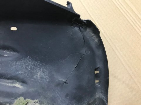 Osłona chłodnicy Peugeot 308 II 2 13-21 wlot intercoolera kierownica powietrza zderzaka 9803474680 Osłona chłodnicy Peugeot 308 II 2 13-21 wlot intercoolera kierownica powietrza zderzaka 9803474680