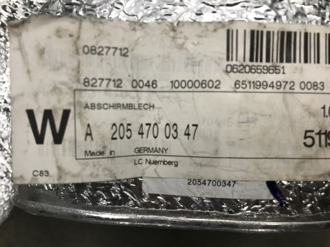 Osłona termiczna Mercedes c-klasa w205 e-klasa w238 w253 wydechu zbiornika paliwa a2054700347 Osłona termiczna Mercedes c-klasa w205 e-klasa w238 w253 wydechu zbiornika paliwa a2054700347