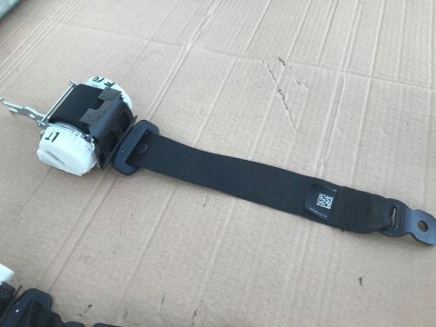 Pas bezpieczeństwa Bmw 5 F10 10-17r. pasy lewe tylne środkowy 34025147b Pas bezpieczeństwa Bmw 5 F10 10-17r. pasy lewe tylne środkowy 34025147b