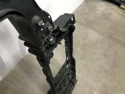 Pas przedni Hyundai I30 II 2 11-17 wzmocnienie Pas przedni Hyundai I30 II 2 11-17 wzmocnienie