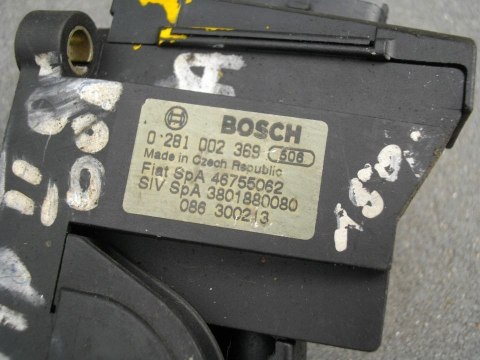 Pedał gazu Fiat Punto II 2 99-10r. potencjometr 0281002369 46755062 Pedał gazu Fiat Punto II 2 99-10r. potencjometr 0281002369 46755062