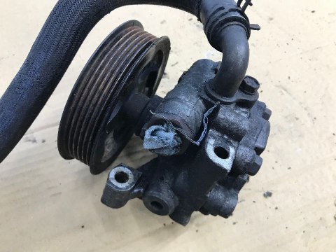 Pompa wspomagania Ford Transit Connect MK1 1.8 tdci Pompa wspomagania Ford Transit Connect MK1 1.8 tdci