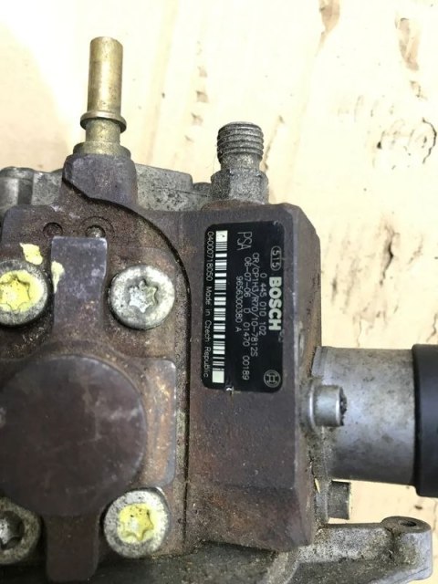 Pompa wtryskowa Citroen Peugeot Ford Volvo 0445010102 9656300380 Pompa wtryskowa Citroen Peugeot Ford Volvo 0445010102 9656300380