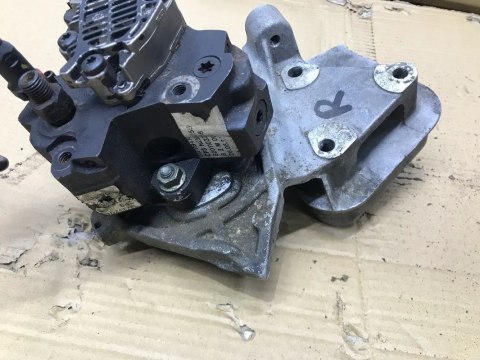 Pompa wtryskowa Renault Laguna Espace Megane Scenic 1,9 dci wysokociśnieniowa 8201103766 Pompa wtryskowa Renault Laguna Espace Megane Scenic 1,9 dci wysokociśnieniowa 8201103766