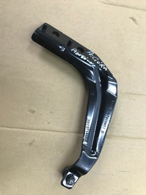 Prowadnica drzwi Opel Vivaro C Jumpy Expert 3 III 16- Scudo Proace rolka górna prawe przesuwne 9823714480 Prowadnica drzwi Opel Vivaro C Jumpy Expert 3 III 16- Scudo Proace rolka górna prawe przesuwne 9823714480