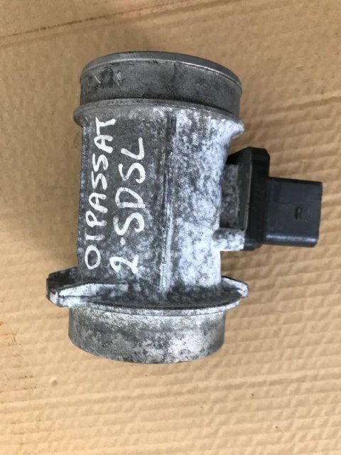 Przepływomierz Audi A6 C5 A4 B5 B6 Passat B5 2.5 Tdi 059906461D Przepływomierz Audi A6 C5 A4 B5 B6 Passat B5 2.5 Tdi 059906461D