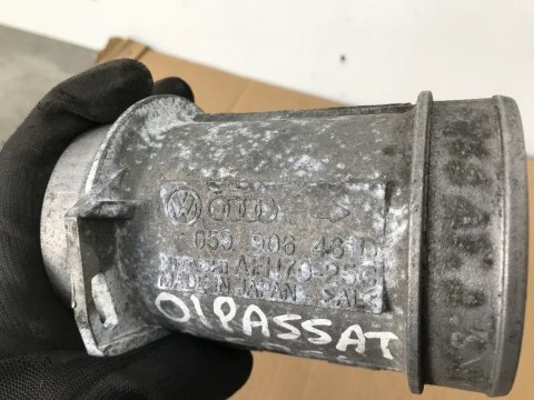 Przepływomierz Audi A6 C5 A4 B5 B6 Passat B5 2.5 Tdi 059906461D Przepływomierz Audi A6 C5 A4 B5 B6 Passat B5 2.5 Tdi 059906461D