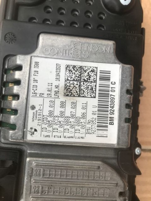 Radio BMW 5 F10 F11 CIC wyświetlacz panel ekran GPS nawigacja komplet 923915501 9243897 Radio BMW 5 F10 F11 CIC wyświetlacz panel ekran GPS nawigacja komplet 923915501 9243897