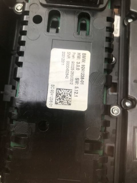 Radio BMW 5 F10 F11 CIC wyświetlacz panel ekran GPS nawigacja komplet 923915501 9243897 Radio BMW 5 F10 F11 CIC wyświetlacz panel ekran GPS nawigacja komplet 923915501 9243897