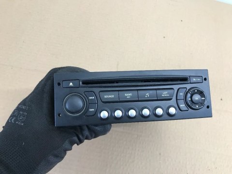 Radio Citroen C4 I 04-10r czytnik dvd tuner BLAUPUNKT 9659138977 Radio Citroen C4 I 04-10r czytnik dvd tuner BLAUPUNKT 9659138977
