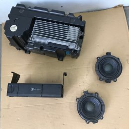 Radio Mercedes Vito W639 wzmacniacz subwoofer głosniki tuner wzmacniacz zmieniarka kmpl. A6398271660