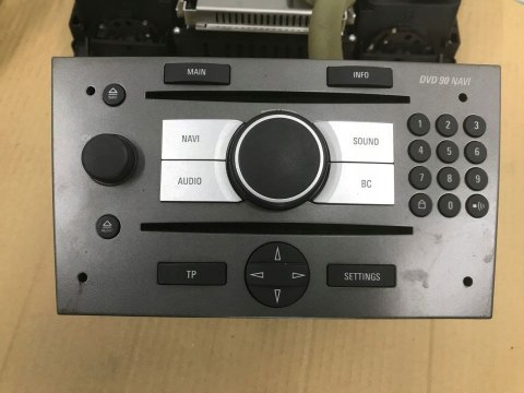Radio Opel Vectra C Signum dvd nawigacja wyświetlacz antena komplet 13163937 13126514 24461297 Radio Opel Vectra C Signum dvd nawigacja wyświetlacz antena komplet 13163937 13126514 24461297