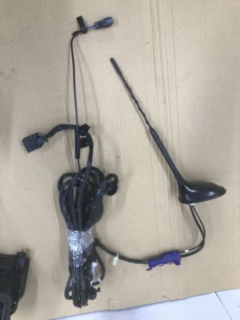 Radio Opel Vectra C Signum dvd nawigacja wyświetlacz antena komplet 13163937 13126514 24461297 Radio Opel Vectra C Signum dvd nawigacja wyświetlacz antena komplet 13163937 13126514 24461297