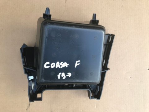 Schowek Opel Corsa F 2019- półka kieszeń tunelu środkowego 9832180580 Schowek Opel Corsa F 2019- półka kieszeń tunelu środkowego 9832180580