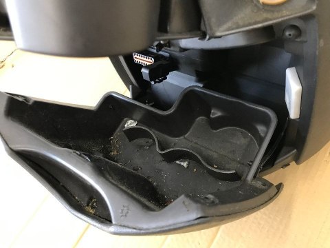 Schowek Peugeot 807 Citroën C8 Fiat Ulysse Lancia Phedra uchwyt na napoje tunel środkowy 1497694077 Schowek Peugeot 807 Citroën C8 Fiat Ulysse Lancia Phedra uchwyt na napoje tunel środkowy 1497694077