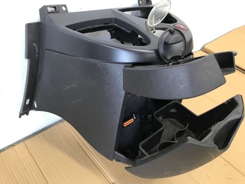 Schowek Peugeot 807 Citroën C8 Fiat Ulysse Lancia Phedra uchwyt na napoje tunel środkowy 1497694077 Schowek Peugeot 807 Citroën C8 Fiat Ulysse Lancia Phedra uchwyt na napoje tunel środkowy 1497694077