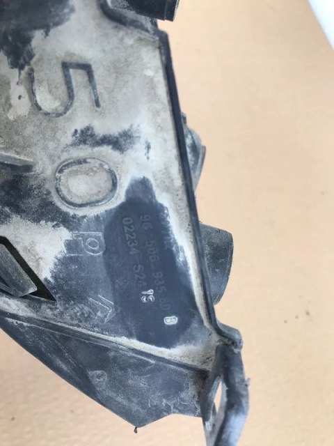 Ślizg Citroen C4 I 3d 04-10r. mocowanie wspornik uchwyt zderzaka lewe prawe tylne boczne