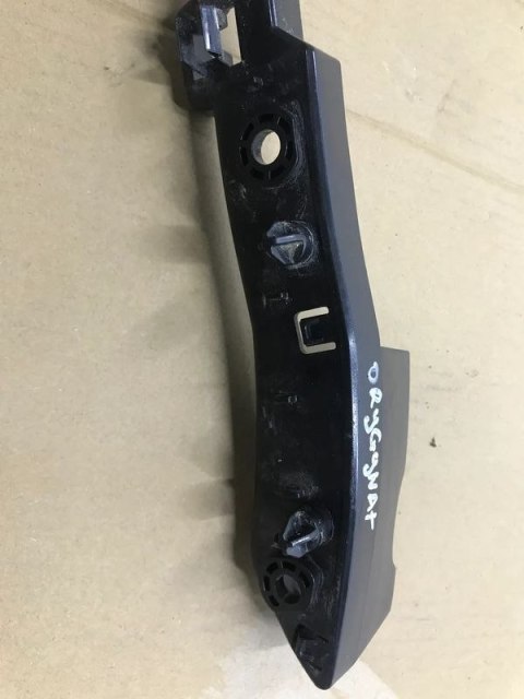 Ślizg Citroen berlingo III doblo III combo E partner III Toyota proace city 18- lewe mocowanie zderzaka przedniego 9821847480 Ślizg Citroen berlingo III doblo III combo E partner III Toyota proace city 18- lewe mocowanie zderzaka przedniego 9821847480