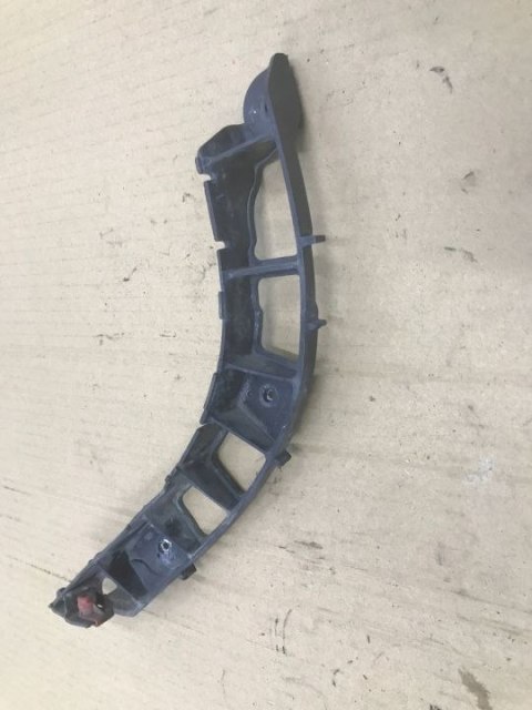 Ślizg Opel VECTRA C KOMBI 02-08r. mocowanie wspornik uchwyt zderzaka lewe tylne boczne lewy tył 13100346