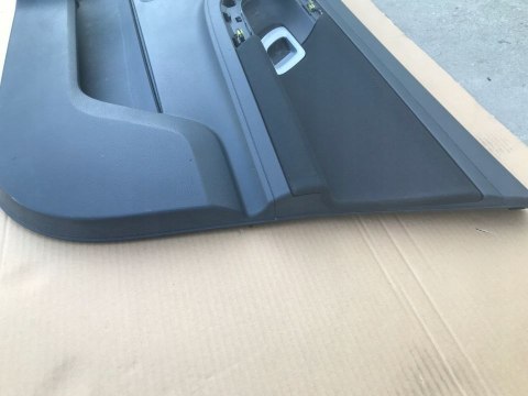 Tapicerka SKODA ROOMSTER boczek drzwi prawych przednich 5J7867012 Tapicerka SKODA ROOMSTER boczek drzwi prawych przednich 5J7867012