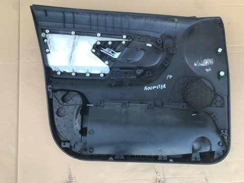 Tapicerka SKODA ROOMSTER boczek drzwi prawych przednich 5J7867012 Tapicerka SKODA ROOMSTER boczek drzwi prawych przednich 5J7867012