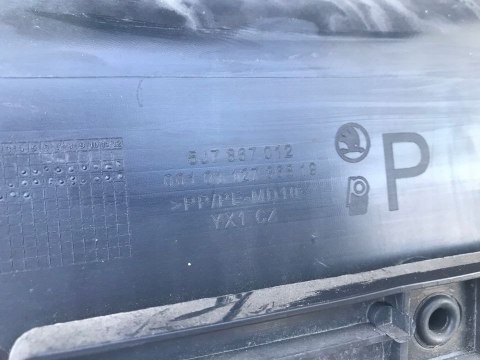Tapicerka SKODA ROOMSTER boczek drzwi prawych przednich 5J7867012 Tapicerka SKODA ROOMSTER boczek drzwi prawych przednich 5J7867012