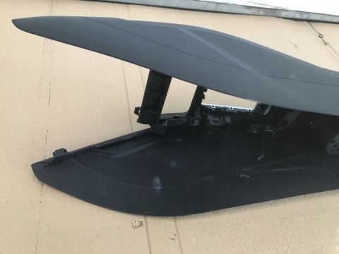 Tunel środkowy AUDI A4 B8 uchwyt na kubki napoje 8K0863244 Tunel środkowy AUDI A4 B8 uchwyt na kubki napoje 8K0863244