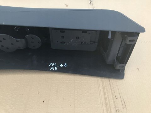 Tunel środkowy AUDI A4 B8 uchwyt na kubki napoje 8K0863244 Tunel środkowy AUDI A4 B8 uchwyt na kubki napoje 8K0863244
