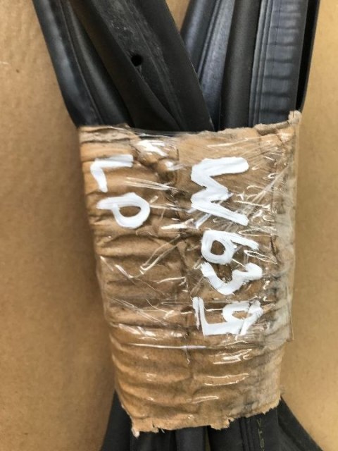 Uszczelka Mercedes Vito W639 guma drzwi prawa lewa przednia a6397210080