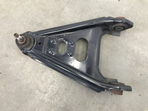 Wahacz Smart fortwo w451 przód przedni lewy prawy a4513330002 Wahacz Smart fortwo w451 przód przedni lewy prawy a4513330002