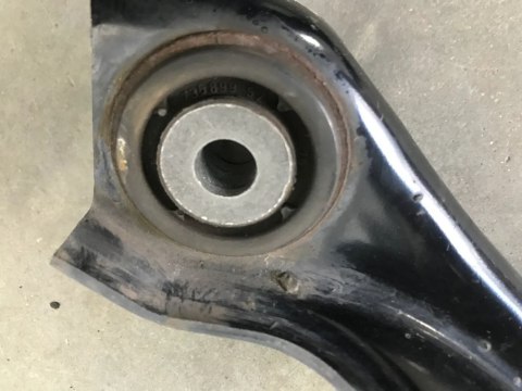 Wahacz Smart fortwo w451 przód przedni lewy prawy a4513330002 Wahacz Smart fortwo w451 przód przedni lewy prawy a4513330002