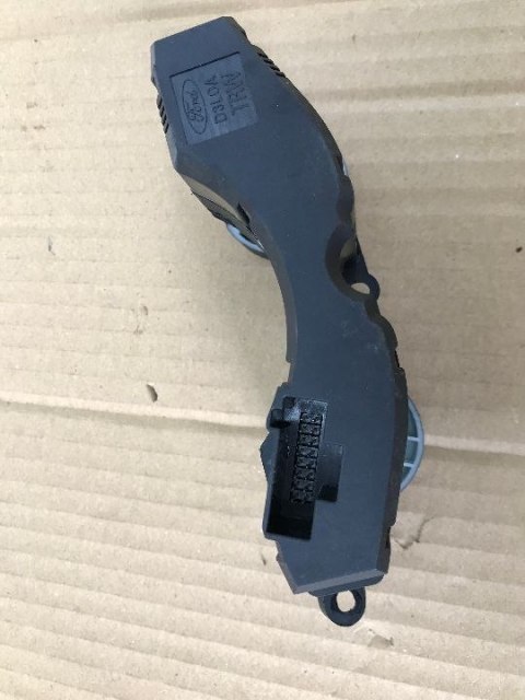 Włącznik Ford Transit Connect I MK1 przycisk klimatyzacji 2t1t-19a945-aa Włącznik Ford Transit Connect I MK1 przycisk klimatyzacji 2t1t-19a945-aa