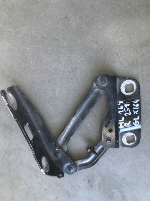 Zawias maski Mercedes GL X164 W164 W251 R251 ML164 pokrywy silnika lewy A2518800128 Zawias maski Mercedes GL X164 W164 W251 R251 ML164 pokrywy silnika lewy A2518800128