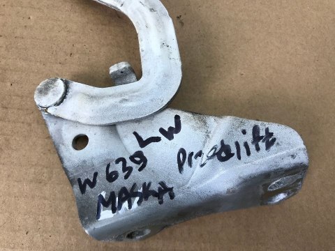 Zawias maski Mercedes Vito Viano W639 03-14r. pokrywy silnika lewy A639750035 Zawias maski Mercedes Vito Viano W639 03-14r. pokrywy silnika lewy A639750035