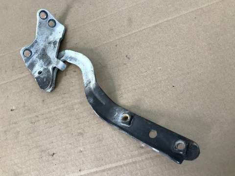 Zawias maski Mercedes Vito Viano W639 03-14r. pokrywy silnika lewy A639750035 Zawias maski Mercedes Vito Viano W639 03-14r. pokrywy silnika lewy A639750035