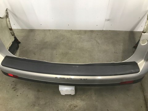 Zderzak tylny Opel Vectra C Lift kombi Z167 PDC kompletny Zderzak tylny Opel Vectra C Lift kombi Z167 PDC kompletny