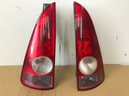 Lampa Renault Espace IV 4 02-06r. tylna prawa lewa przedlift 8200027153 8200027152