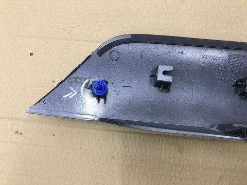 Listwa Nissan qashqai II 2 j11 blenda nakładka klapy bagażnika 908104es 908104et 908104eu Listwa Nissan qashqai II 2 j11 blenda nakładka klapy bagażnika 908104es 908104et 908104eu
