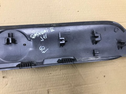 Listwa Nissan qashqai II 2 j11 blenda nakładka klapy bagażnika 908104es 908104et 908104eu Listwa Nissan qashqai II 2 j11 blenda nakładka klapy bagażnika 908104es 908104et 908104eu