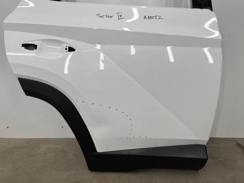 Drzwi Hyundai Tucson 4 IV tylne prawe + listwa rant ramka szyby 2020-