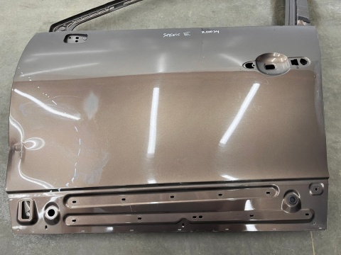 Drzwi Renault Scénic 3 III 09-16r. lewe przednie